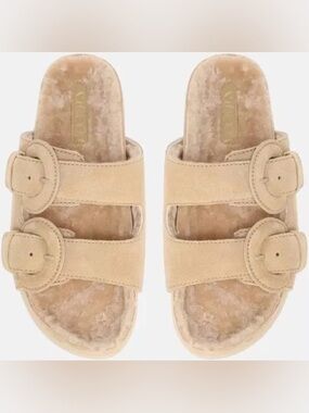 Vince Beige Glyn Sandals. Dune. 8